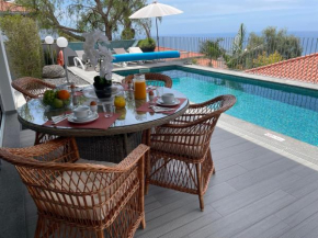 Vila Inês - Beautiful 2 bedroom villa with private pool and stunning views of the Atlantic Ocean